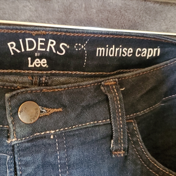 Lee Rider Capris* - Picture 3 of 10